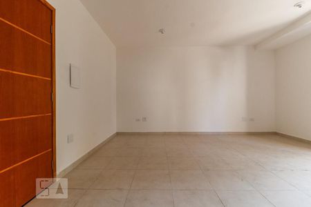 Apartamento para alugar com 34m², 1 quarto e 1 vagaKitnet