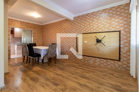 Sala de casa de condomínio para alugar com 3 quartos, 115m² em Tingui, Curitiba