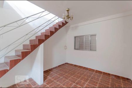 Sala de casa à venda com 3 quartos, 140m² em Vila Domitila, São Paulo