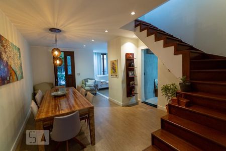 Sala de casa à venda com 2 quartos, 124m² em Tijuca, Rio de Janeiro