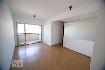 Apartamento para alugar com 70m², 3 quartos e 2 vagasSala