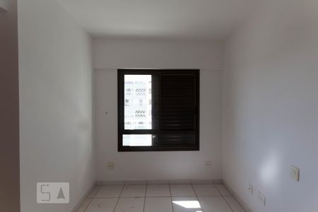 Quarto 1 de apartamento para alugar com 3 quartos, 109m² em Setor Bueno, Goiânia