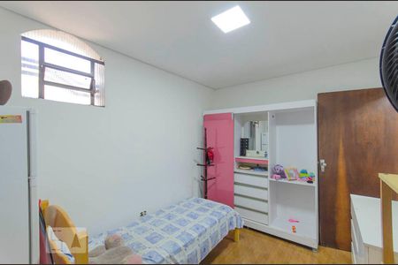 Suíte 1 de casa à venda com 2 quartos, 120m² em Vila Granada, São Paulo