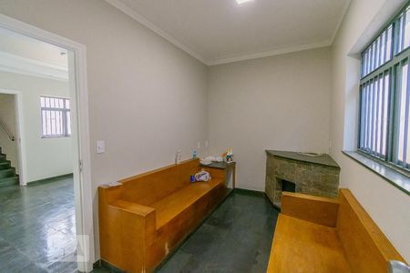 Sala de Estar de casa para alugar com 4 quartos, 250m² em Parque Nova Campinas, Campinas