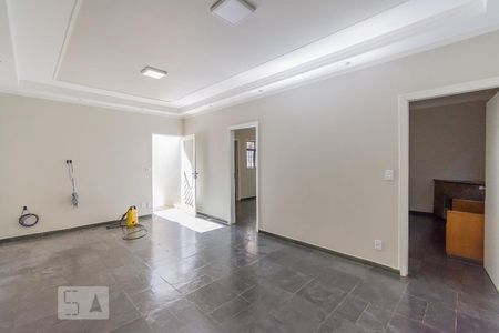 Sala de casa para alugar com 4 quartos, 250m² em Parque Nova Campinas, Campinas
