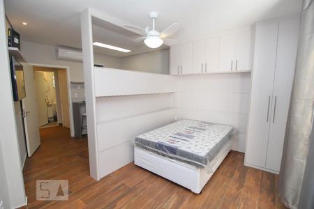 Quarto de kitnet/studio para alugar com 1 quarto, 40m² em Flamengo, Rio de Janeiro