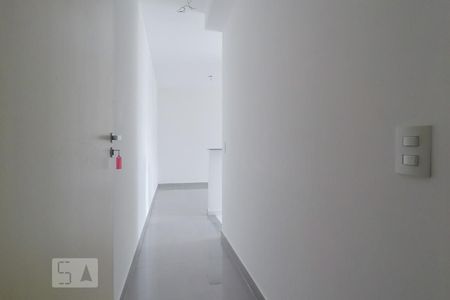 Entrada de apartamento para alugar com 3 quartos, 65m² em Vila Caraguatá, São Paulo