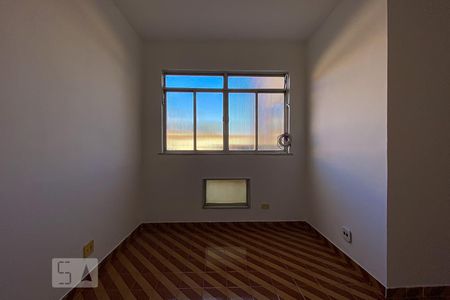 Sala de apartamento para alugar com 2 quartos, 59m² em Cordovil, Rio de Janeiro