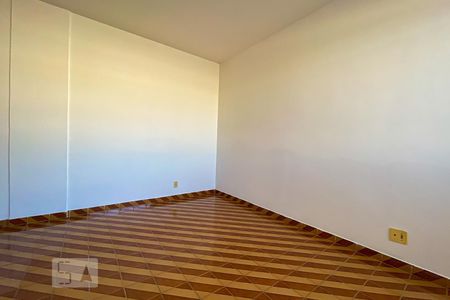 Sala de apartamento para alugar com 2 quartos, 59m² em Cordovil, Rio de Janeiro