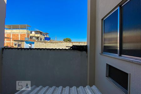 Vista Sala de apartamento para alugar com 2 quartos, 59m² em Cordovil, Rio de Janeiro