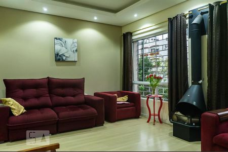 Sala de casa à venda com 3 quartos, 134m² em Petrópolis, Porto Alegre