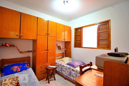 Quarto 2 de casa à venda com 2 quartos, 83m² em Jardim Pilar, Santo André