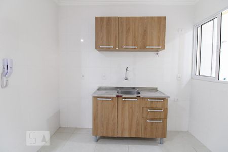 Cozinha de apartamento para alugar com 1 quarto, 35m² em Vila Nova Mazzei, São Paulo