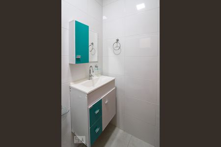 Banheiro de apartamento para alugar com 1 quarto, 35m² em Vila Nova Mazzei, São Paulo