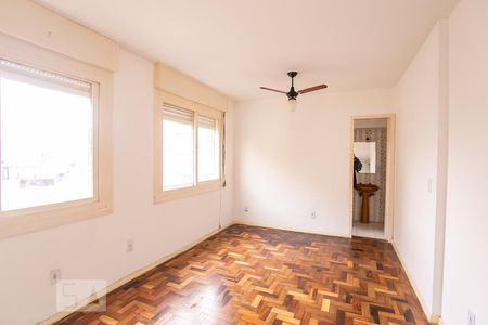 Sala/Quarto de apartamento à venda com 1 quarto, 28m² em Centro Histórico, Porto Alegre