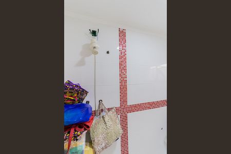 Banheiro de casa à venda com 2 quartos, 320m² em Vila Dalila, São Paulo