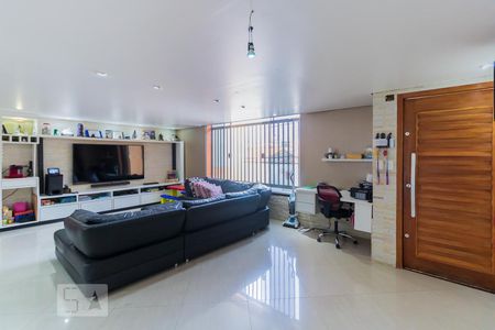 Sala de casa à venda com 2 quartos, 320m² em Vila Dalila, São Paulo
