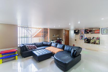 Sala de casa à venda com 2 quartos, 320m² em Vila Dalila, São Paulo