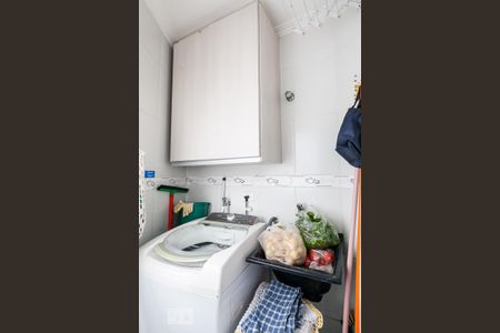 Apartamento à venda com 66m², 3 quartos e 1 vaga Apartamento à venda com 66m², 3 quartos e 1 vagaLavanderia