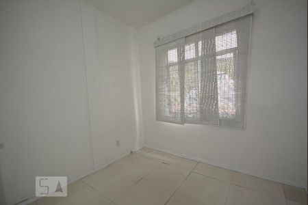 Quarto 1 de apartamento para alugar com 3 quartos, 108m² em Laranjeiras, Rio de Janeiro