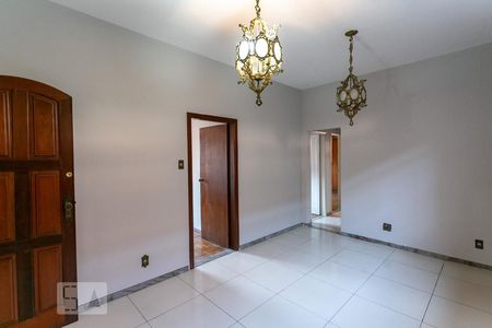 Copa de casa para alugar com 3 quartos, 317m² em Renascença, Belo Horizonte