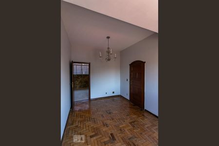 Sala de casa para alugar com 3 quartos, 317m² em Renascença, Belo Horizonte