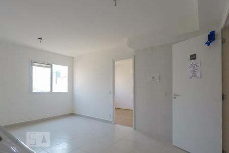 Cozinha integrada a sala de apartamento à venda com 1 quarto, 32m² em Cambuci, São Paulo