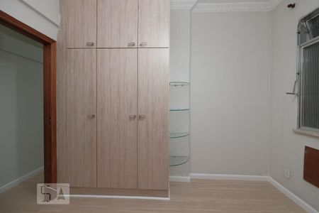 Quarto 1 de apartamento à venda com 2 quartos, 70m² em Tijuca, Rio de Janeiro