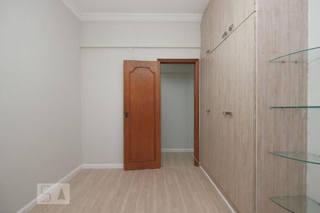 Quarto 1 de apartamento à venda com 2 quartos, 70m² em Tijuca, Rio de Janeiro