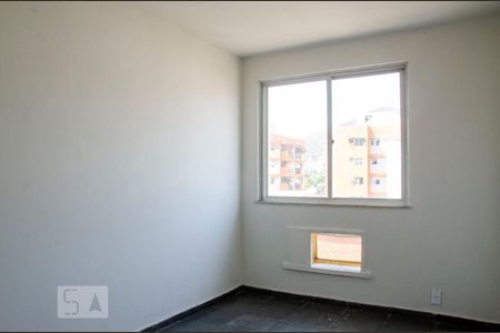 Quarto 2 de apartamento para alugar com 2 quartos, 60m² em Praça Seca, Rio de Janeiro