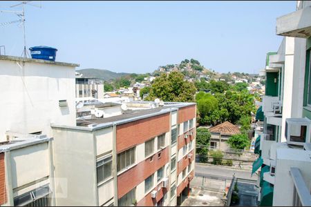Vista de apartamento para alugar com 2 quartos, 60m² em Praça Seca, Rio de Janeiro