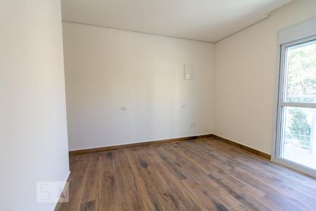 Quarto Suíte 1 de casa para alugar com 2 quartos, 100m² em Vila Lageado, São Paulo