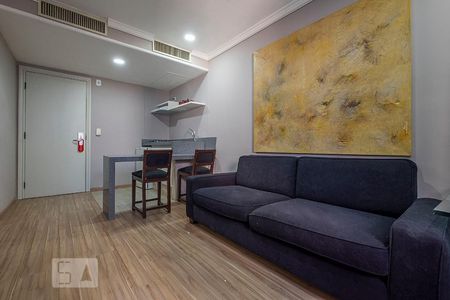 Sala de kitnet/studio para alugar com 1 quarto, 40m² em Jardim Paulista, São Paulo