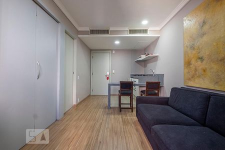 Sala de kitnet/studio para alugar com 1 quarto, 40m² em Jardim Paulista, São Paulo