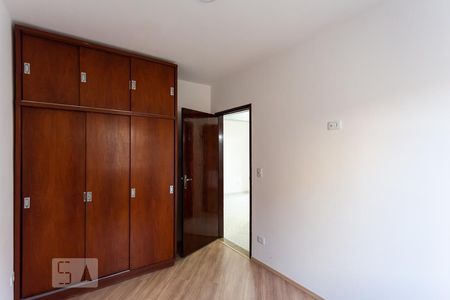 Quarto de apartamento à venda com 2 quartos, 65m² em Vila Yara, Osasco