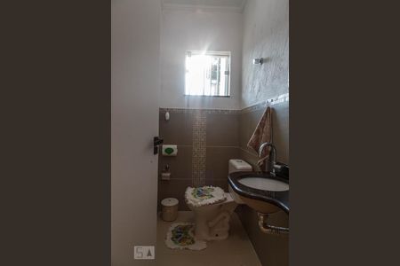 Lavabo de casa à venda com 3 quartos, 240m² em Chácara Santo Antônio (zona Leste), São Paulo