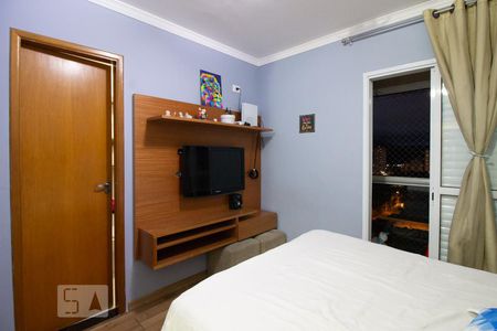 Suíte de apartamento à venda com 3 quartos, 77m² em Vila Galvão, Guarulhos