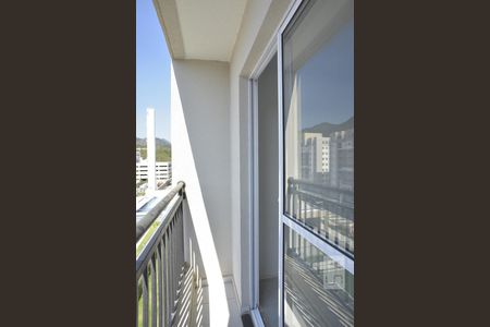 Varanda de apartamento à venda com 2 quartos, 48m² em Anil, Rio de Janeiro