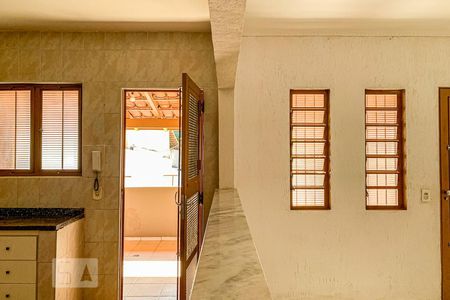 Sala de casa à venda com 2 quartos, 160m² em Parque Imperador, Campinas