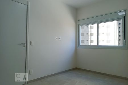 Quarto de apartamento para alugar com 1 quarto, 47m² em Alphaville Empresarial, Barueri