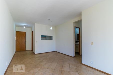 Sala de apartamento para alugar com 3 quartos, 87m² em Mansões Santo Antônio, Campinas