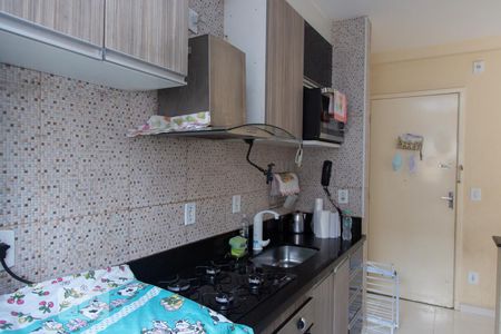 Cozinha e Área de Serviço de apartamento à venda com 2 quartos, 46m² em Vila Monte Santo, São Paulo