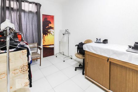 Casa à venda com 110m², 3 quartos e 2 vagas Casa à venda com 110m², 3 quartos e 2 vagasSuíte