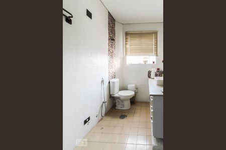 Casa à venda com 110m², 3 quartos e 2 vagas Casa à venda com 110m², 3 quartos e 2 vagasBanheiro