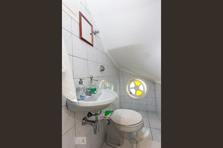 Lavabo de casa à venda com 3 quartos, 205m² em Jardim Maria Rosa, Taboão da Serra