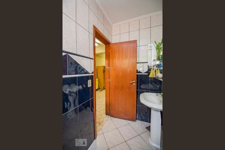 Lavabo  de casa à venda com 4 quartos, 390m² em Jardim Floresta, Porto Alegre