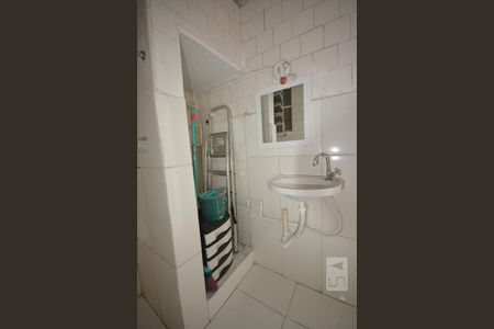 Banheiro Social de kitnet/studio à venda com 1 quarto, 40m² em Centro, Rio de Janeiro