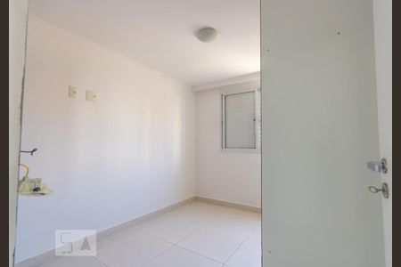 Quarto de apartamento para alugar com 2 quartos, 53m² em Santa Terezinha, São Bernardo do Campo