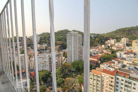 Vista da Sala de apartamento para alugar com 3 quartos, 127m² em Laranjeiras, Rio de Janeiro
