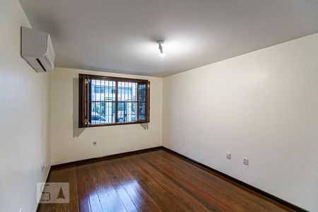 Quarto 1 - Suíte de casa à venda com 4 quartos, 198m² em Partenon, Porto Alegre